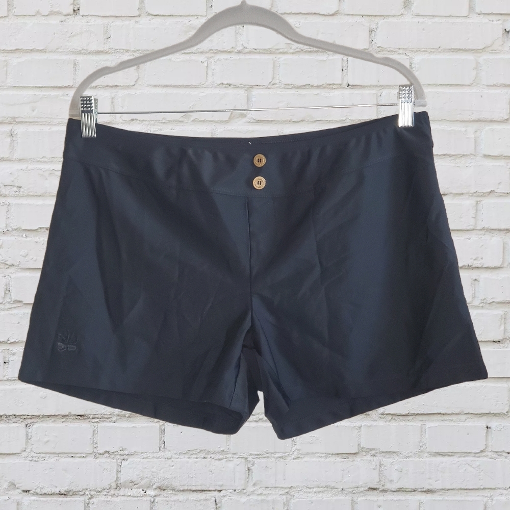 28. HAPARI Swim shorts